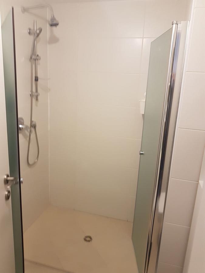 Private Bed/Bathroom In Netanya Exterior foto